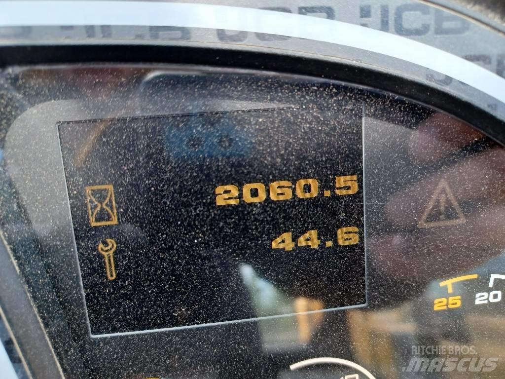 JCB 535-95 伸缩臂叉装车|叉装车