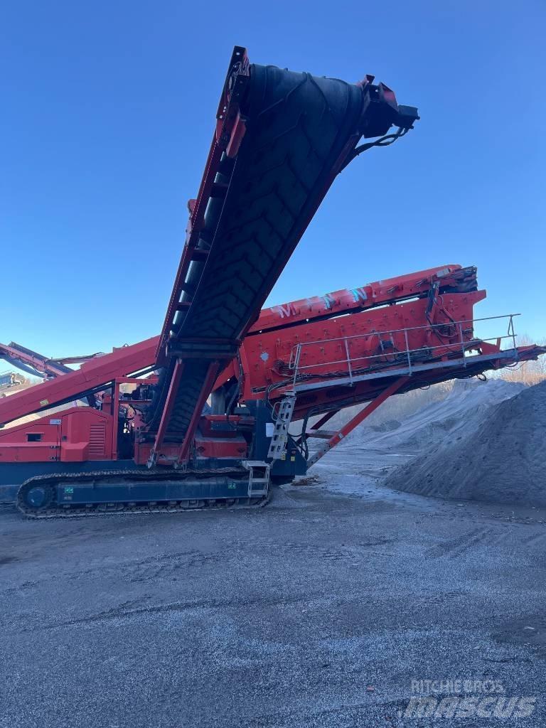 Terex Finlay 694 移动式筛分机