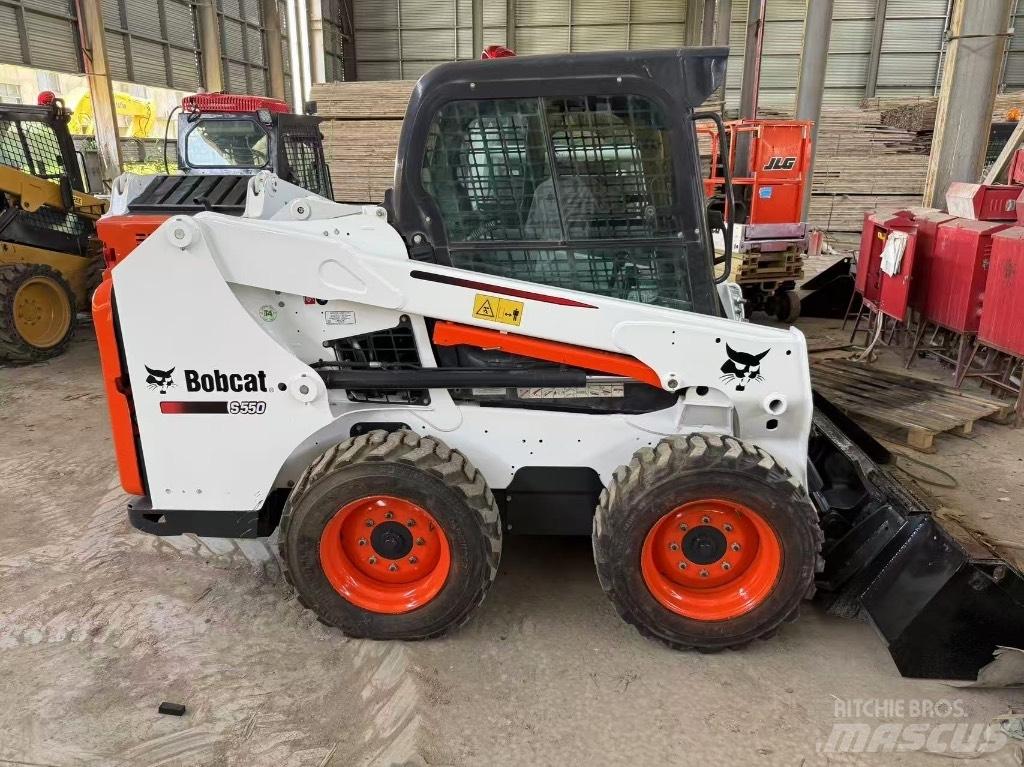 Bobcat S 550 滑移装载机