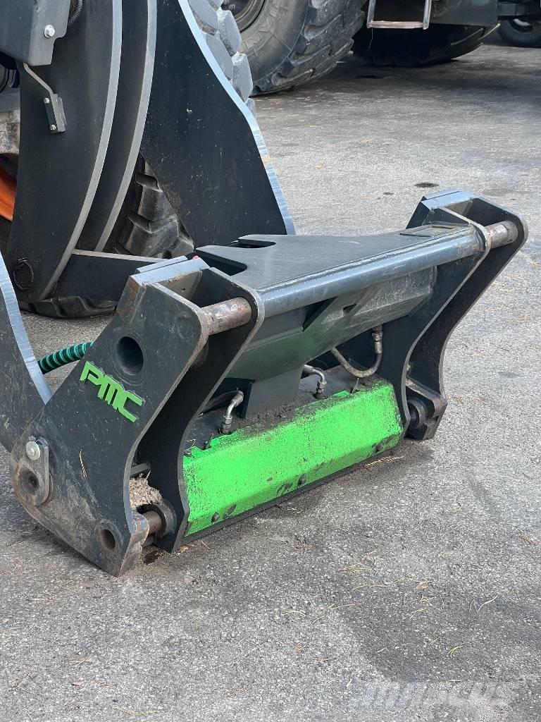 Doosan DL 220-7 轮式装载机