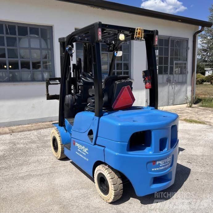 Yale GDP25LX 柴油叉车