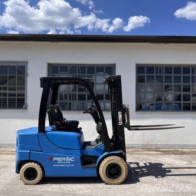 Yale GDP25LX 柴油叉车