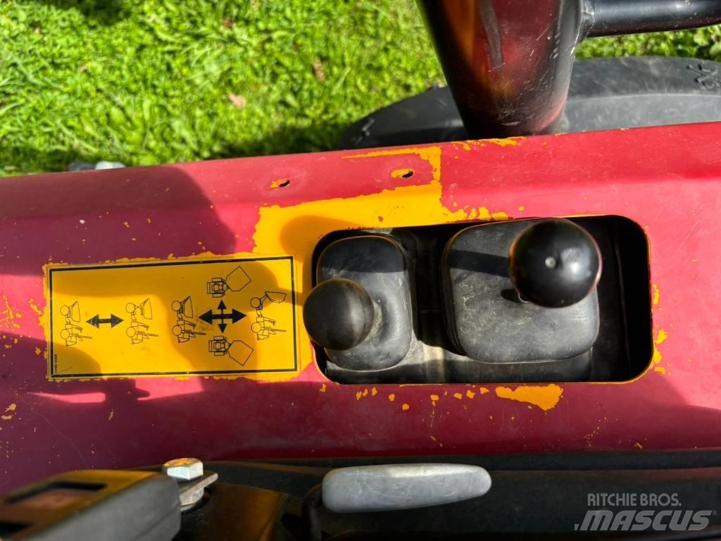 JCB 2 THS 翻斗车\公路型自卸车