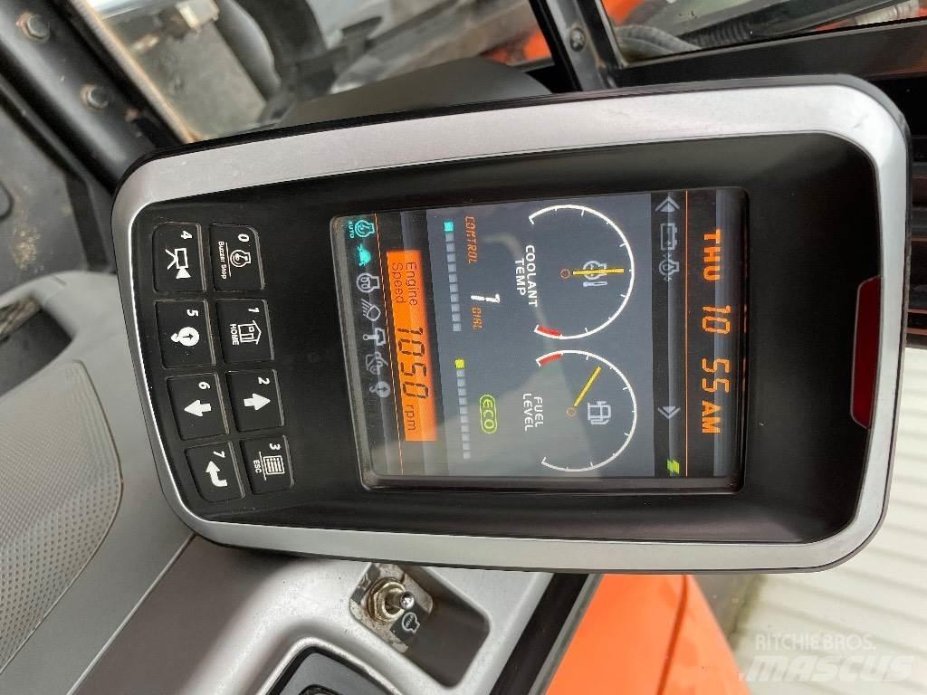 Doosan DX85 中型挖掘机