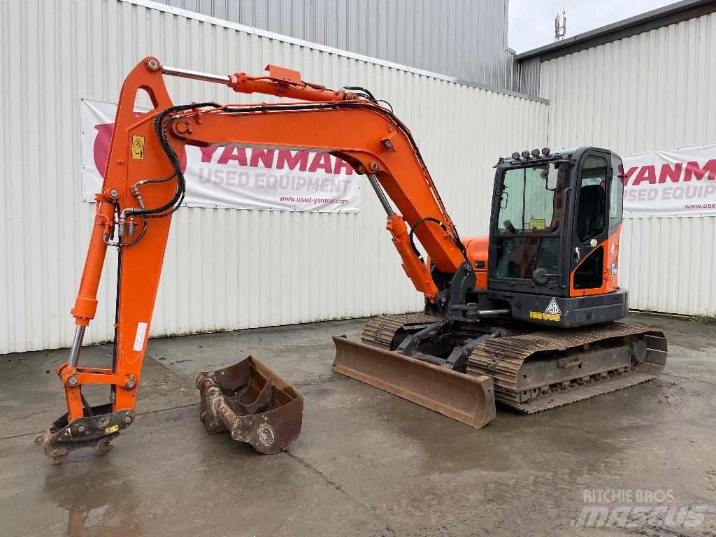 Doosan DX85 中型挖掘机