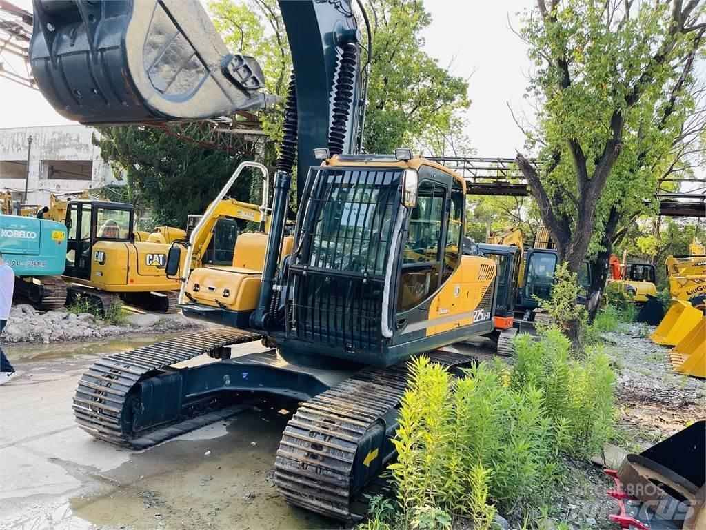 Hyundai 225 lc 9t 履带挖掘机
