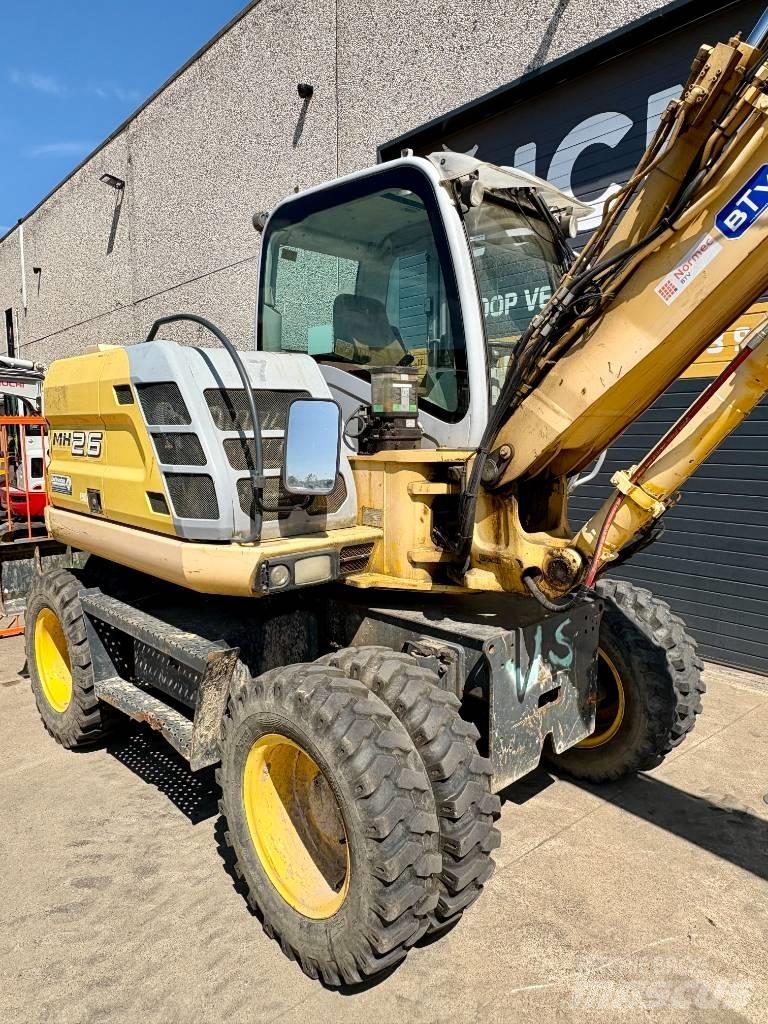 New Holland MH 2.6 轮式挖掘机