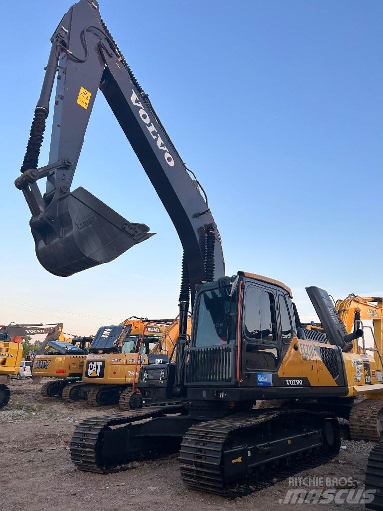 Volvo EC 210 履带挖掘机