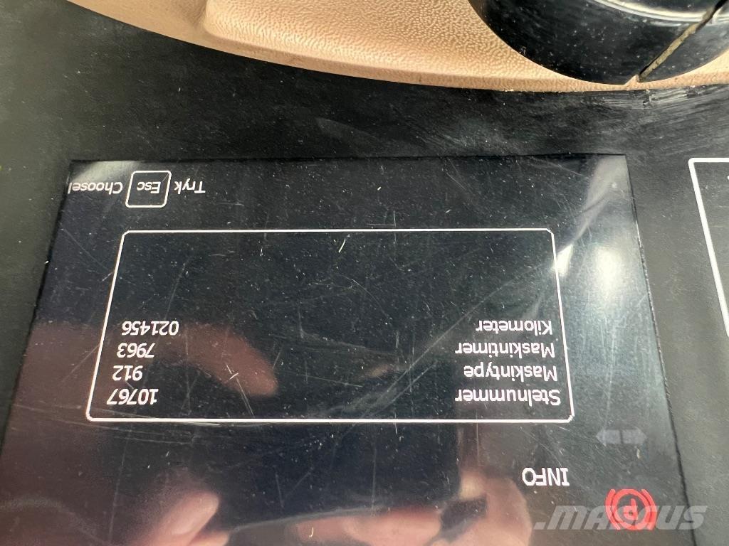 Hydrema 912 DS 铰接式自卸车