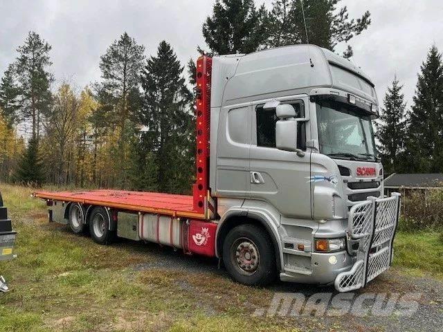 Scania R 560 6*2 平板栏板货车