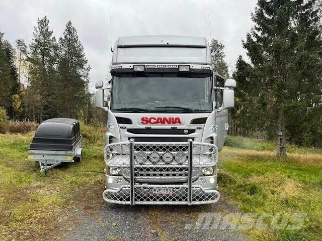 Scania R 560 6*2 平板栏板货车
