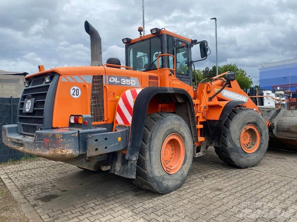 Doosan DL 350-3 轮式装载机