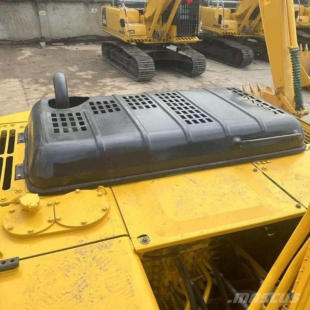 Komatsu PC 200-7 履带挖掘机