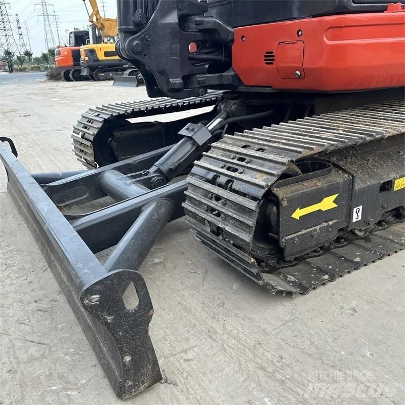 Kubota kx165 履带挖掘机
