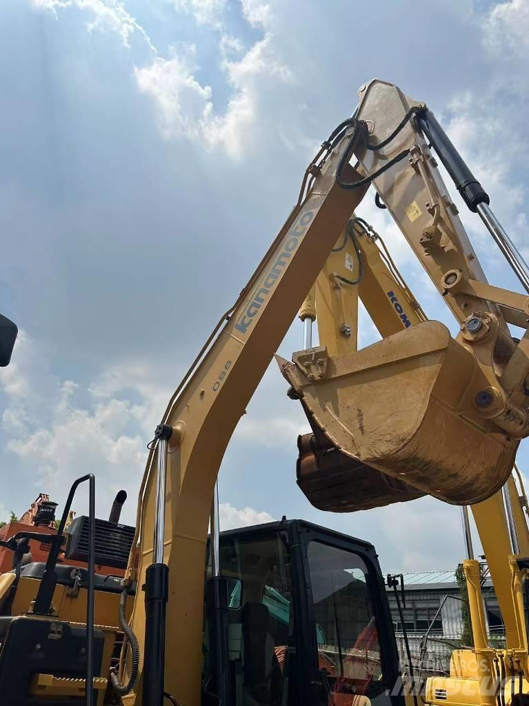 CAT 312 E 中型挖掘机