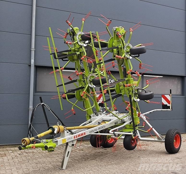 CLAAS VOLTO 1100 t 犁耙和摊草机