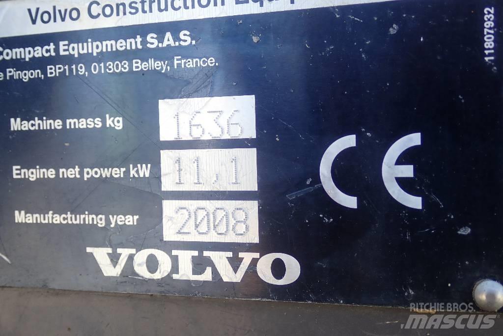 Volvo EC 15 B 小型挖掘机