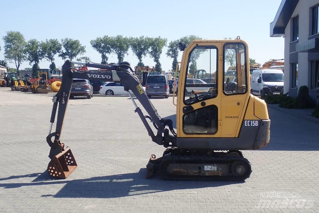 Volvo EC 15 B 小型挖掘机