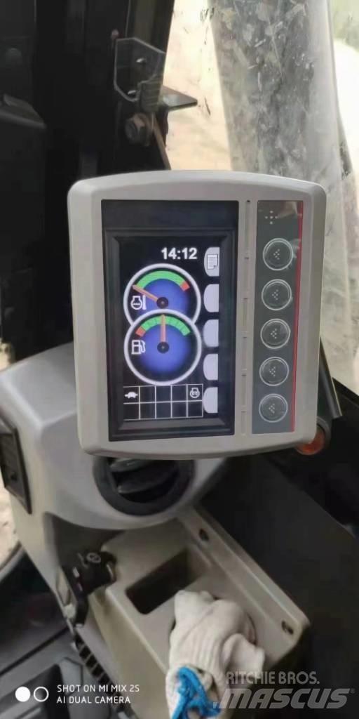 CAT 308E2 中型挖掘机