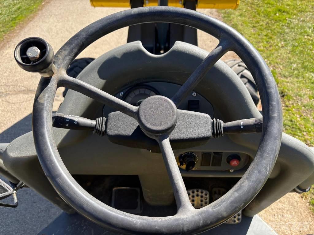 Wacker Neuson 3001 翻斗车\公路型自卸车