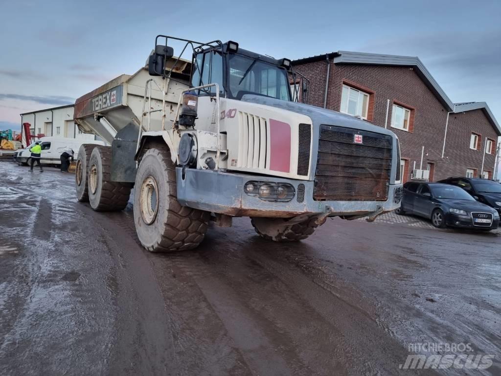 Terex TA 40 6X6 铰接式自卸车