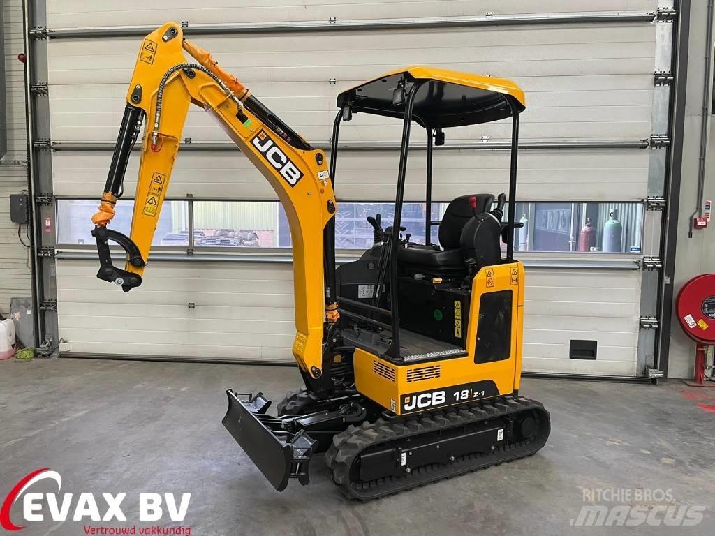 JCB 18 Z 小型挖掘机