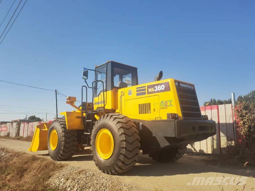 Komatsu WA 380-5 轮式装载机
