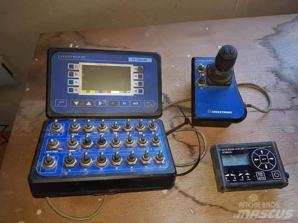 Kyndestoft 7000 30m 牵引式喷雾机