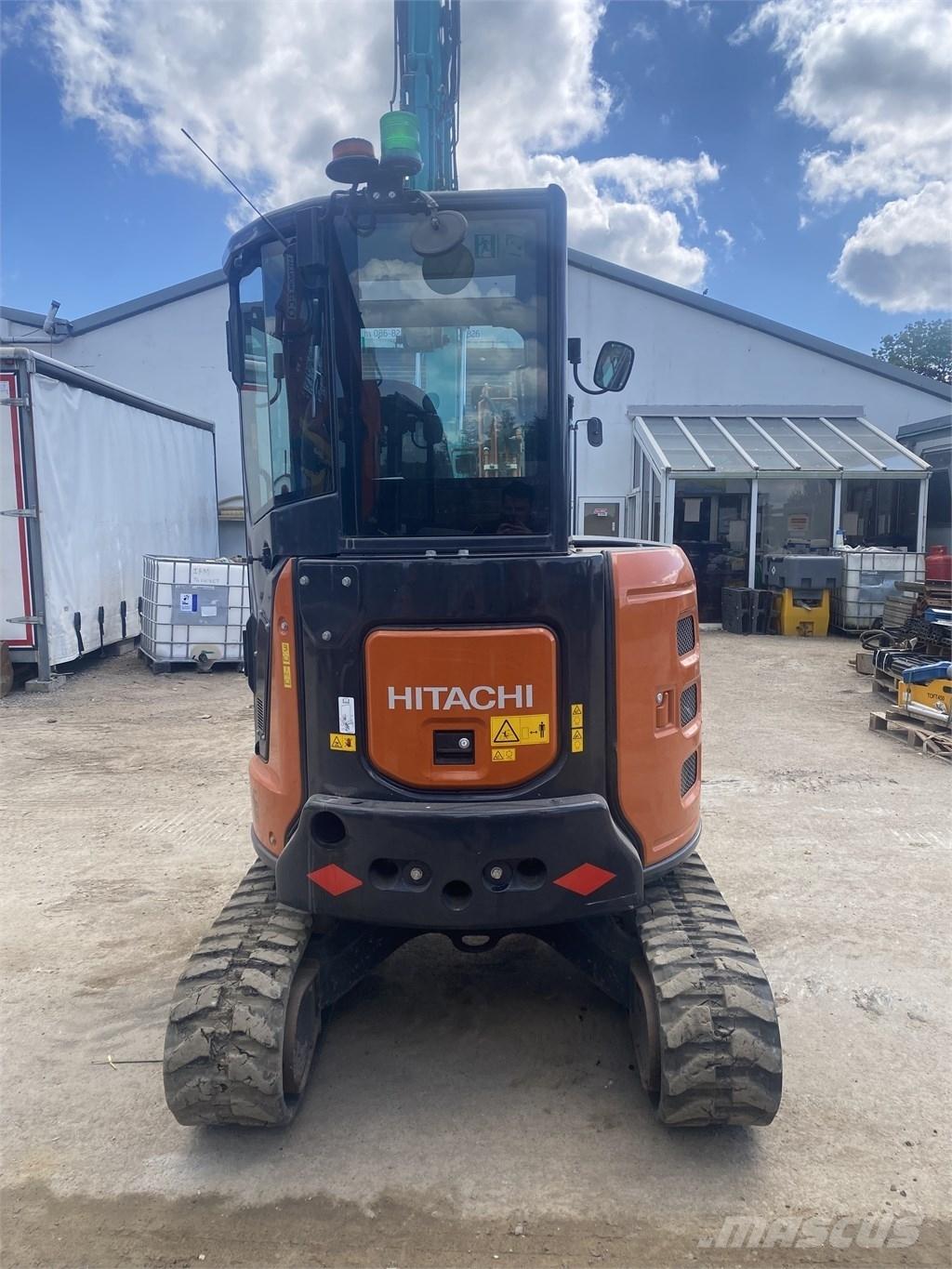 Hitachi Zaxis33U-6 小型挖掘机