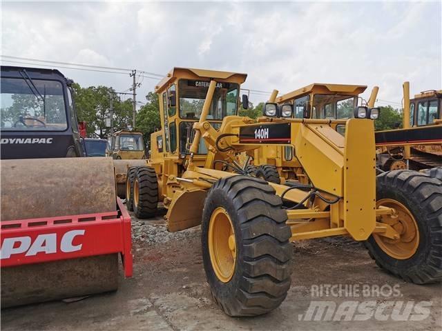 CAT 140 H 平地机/推土机