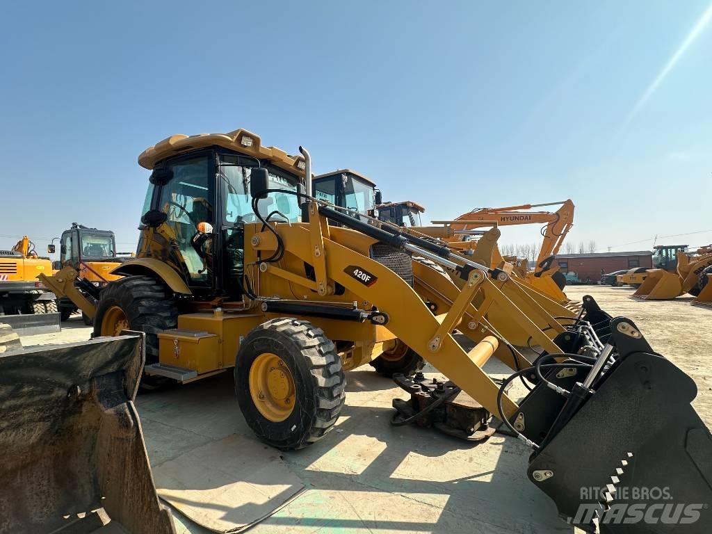 CAT 420 F 履带挖掘机