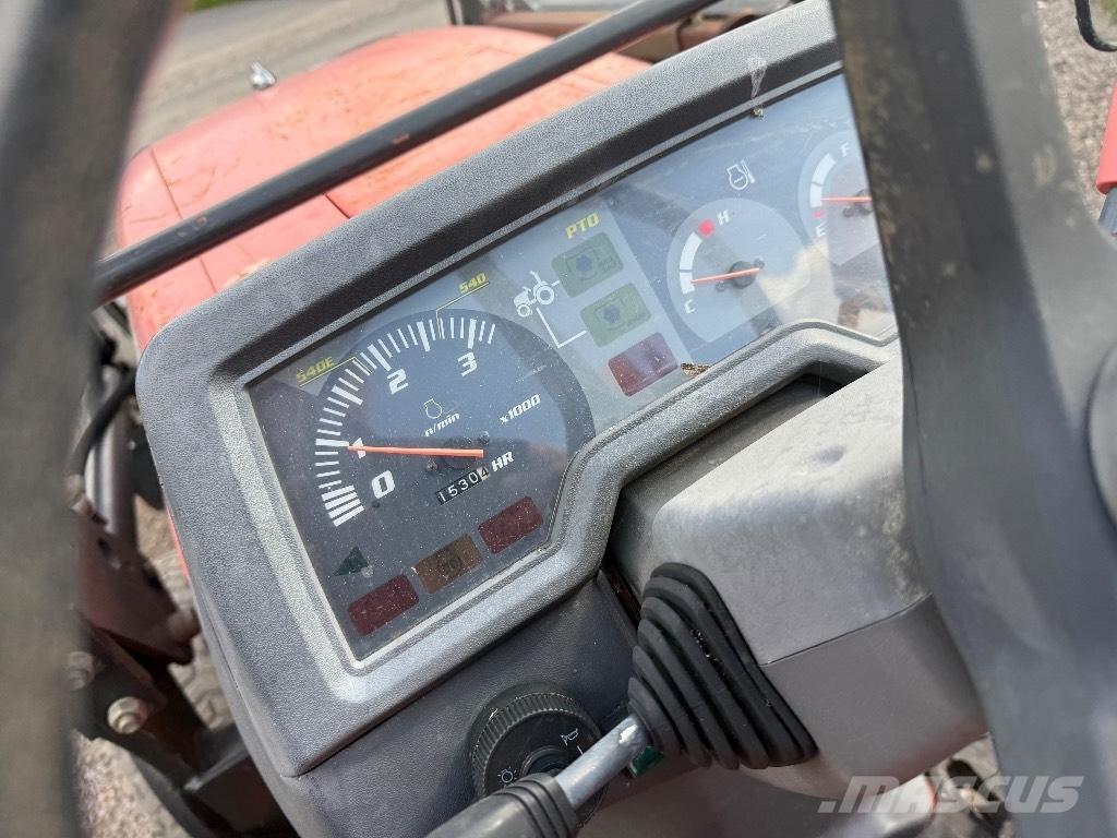 Kubota STV 36 小型拖拉机