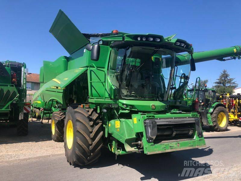John Deere S770 联合收割机