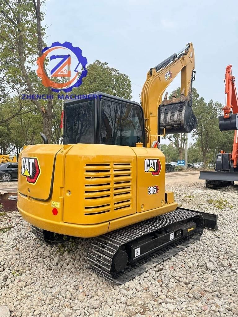 CAT 306E2 小型挖掘机