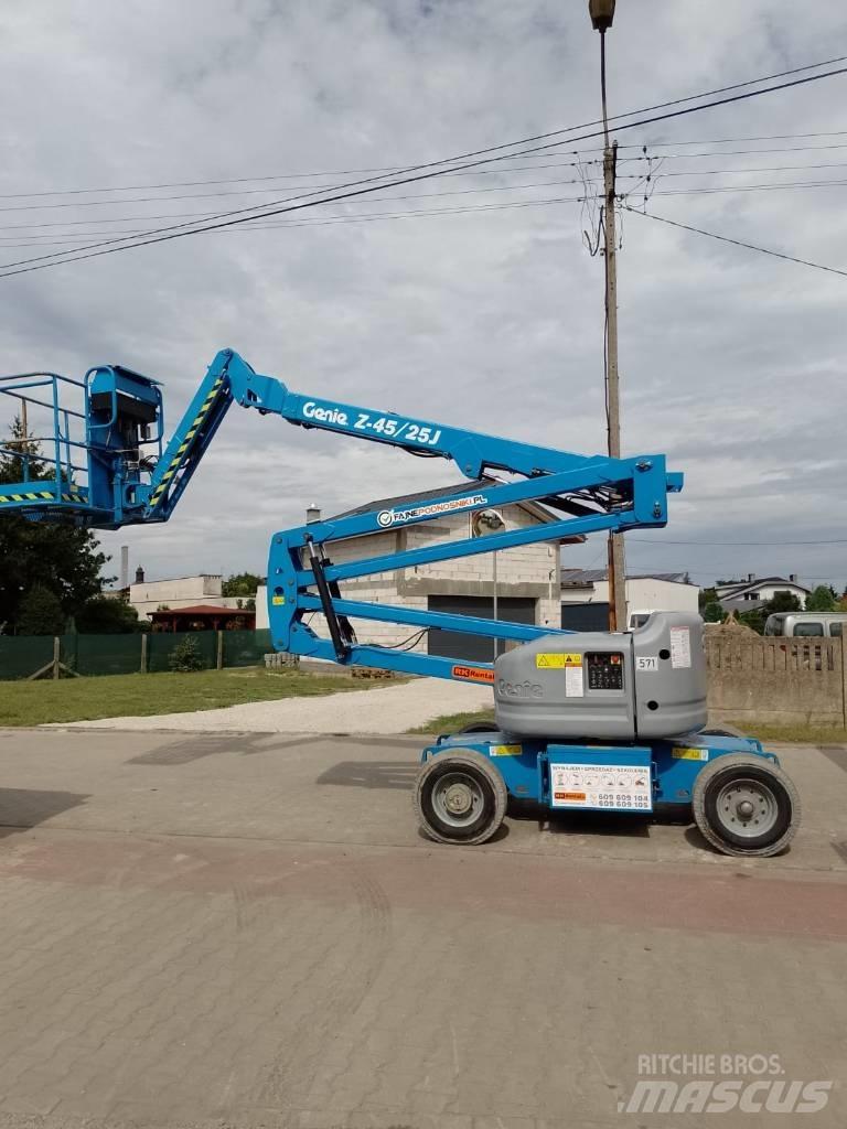 Genie Z 45/25 J 曲臂高空工作平台