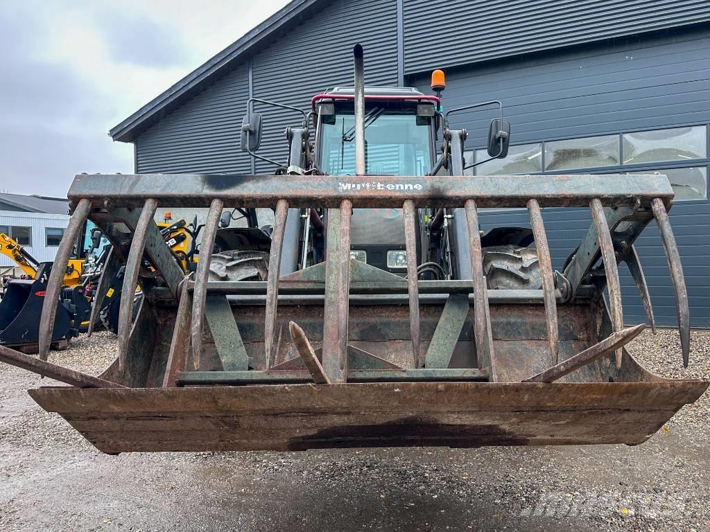 Valtra 900 拖拉机/农用车