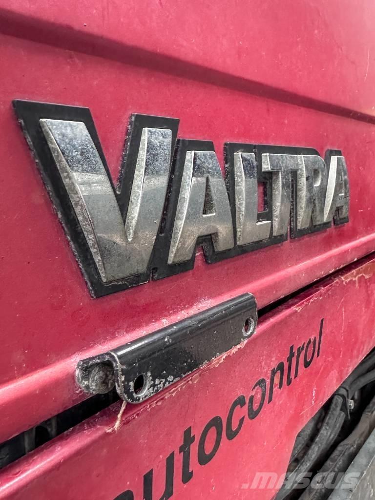 Valtra 900 拖拉机/农用车