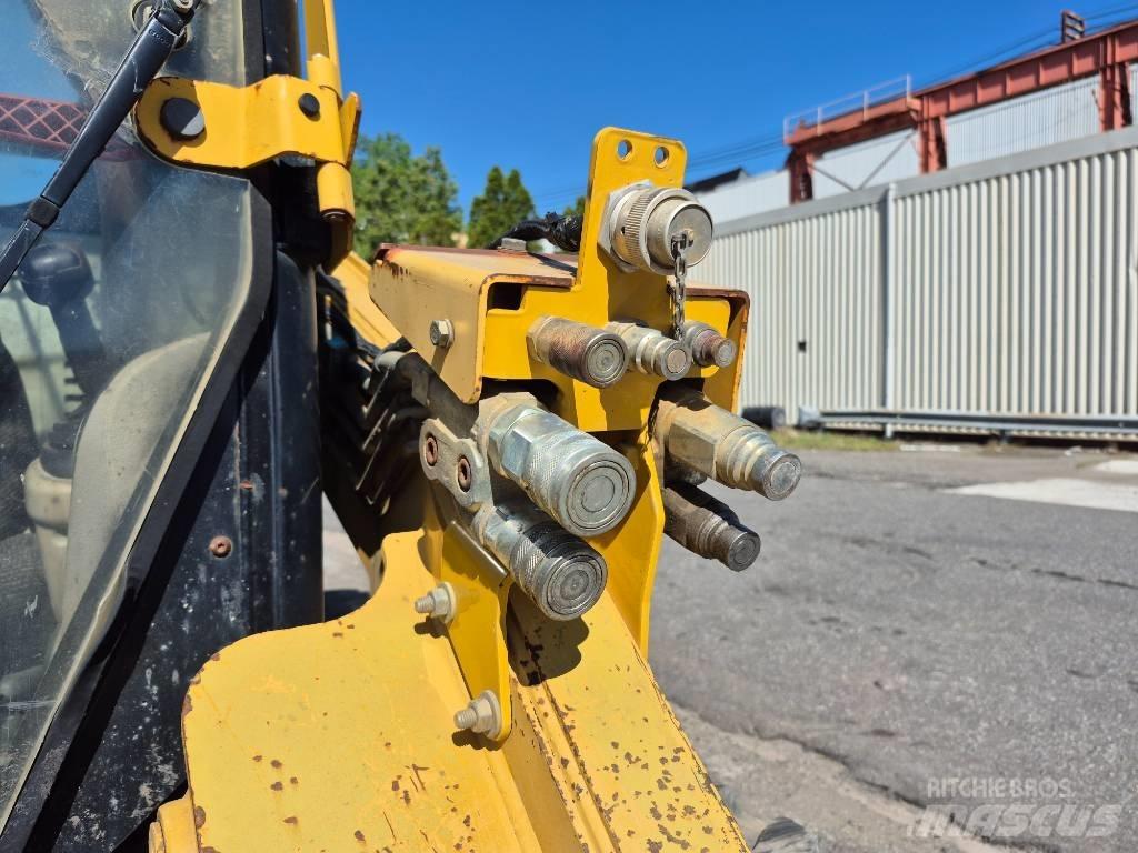 CAT 262 C 滑移装载机