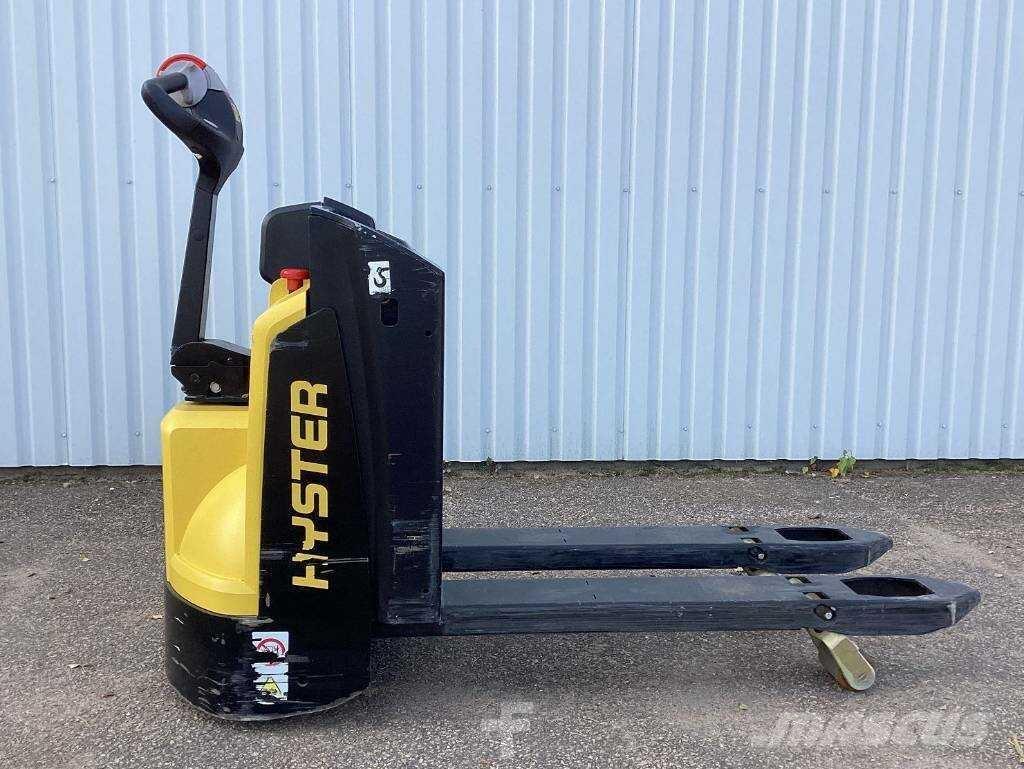 Hyster P2.0 行走式堆垛机