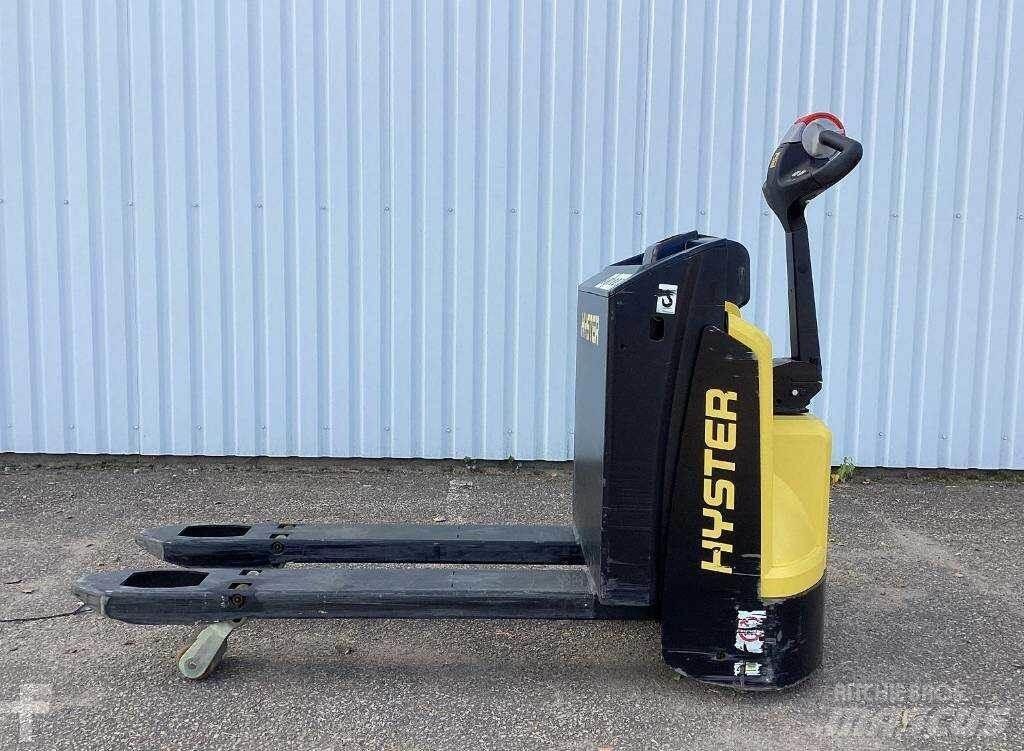 Hyster P2.0 手推堆垛车