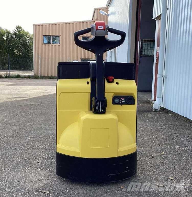 Hyster P2.0 行走式堆垛机
