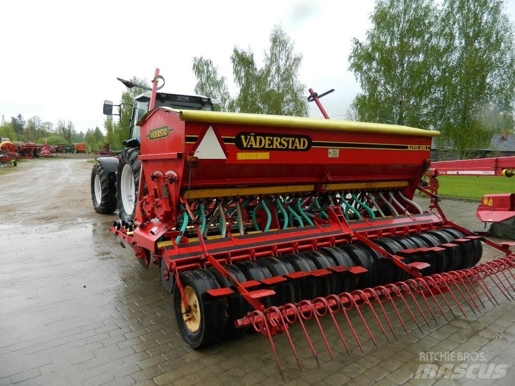 Väderstad 4 条播机