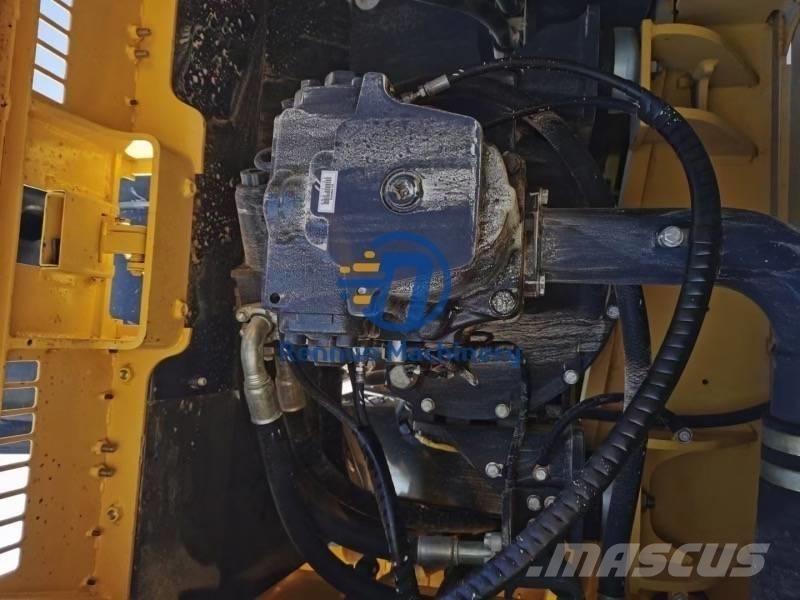 Komatsu PC360-7 履带挖掘机
