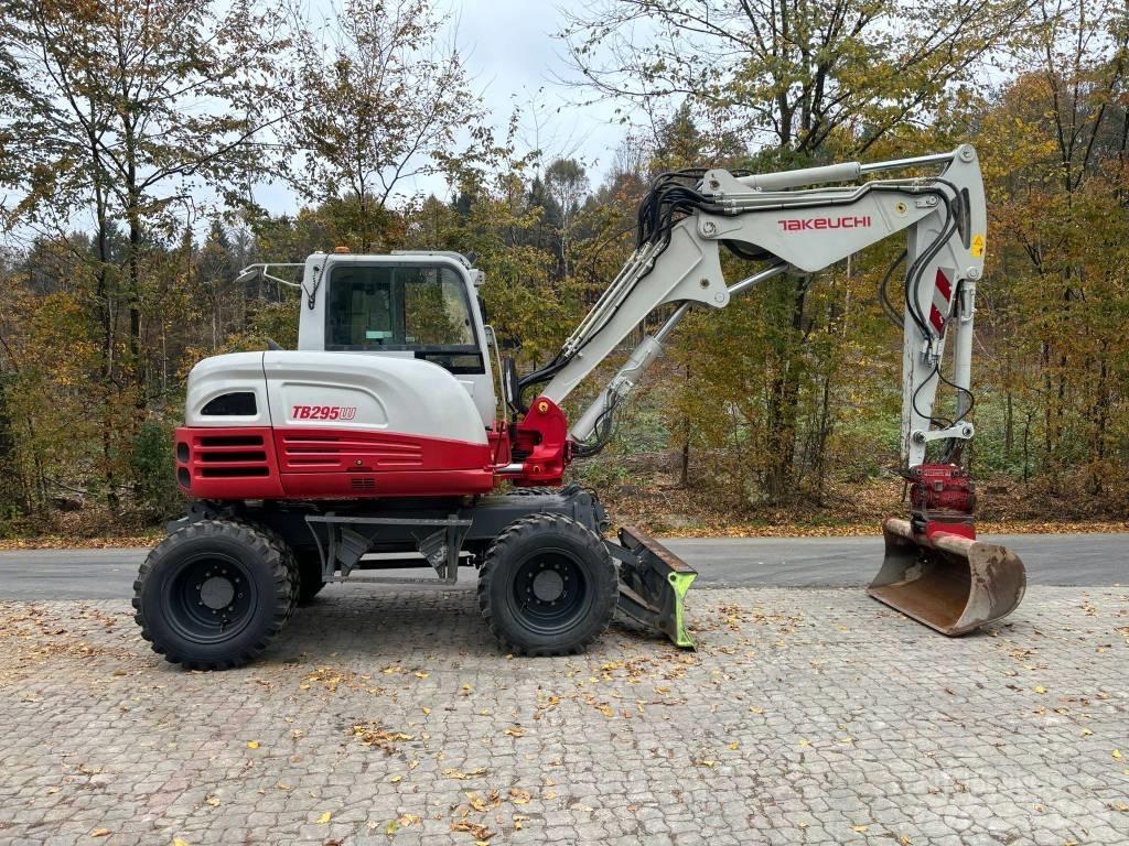 Takeuchi TB 295 W 轮式挖掘机