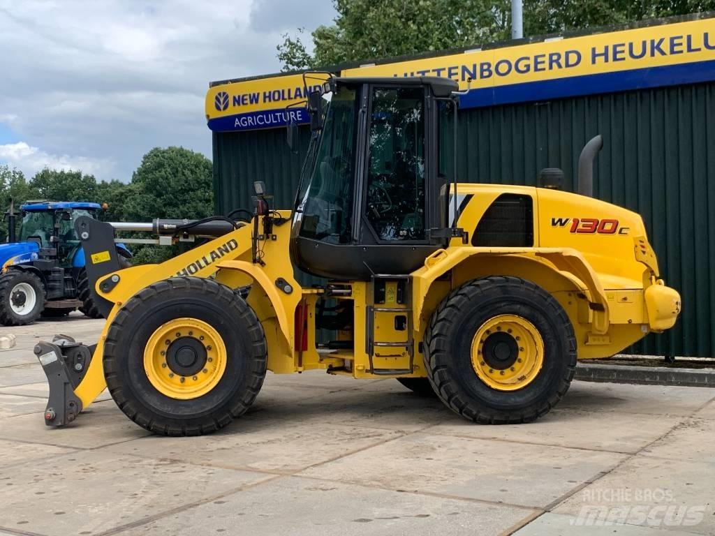 New Holland W 130 C 轮式装载机