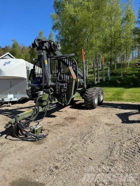 Farma T12 G2 林业拖车