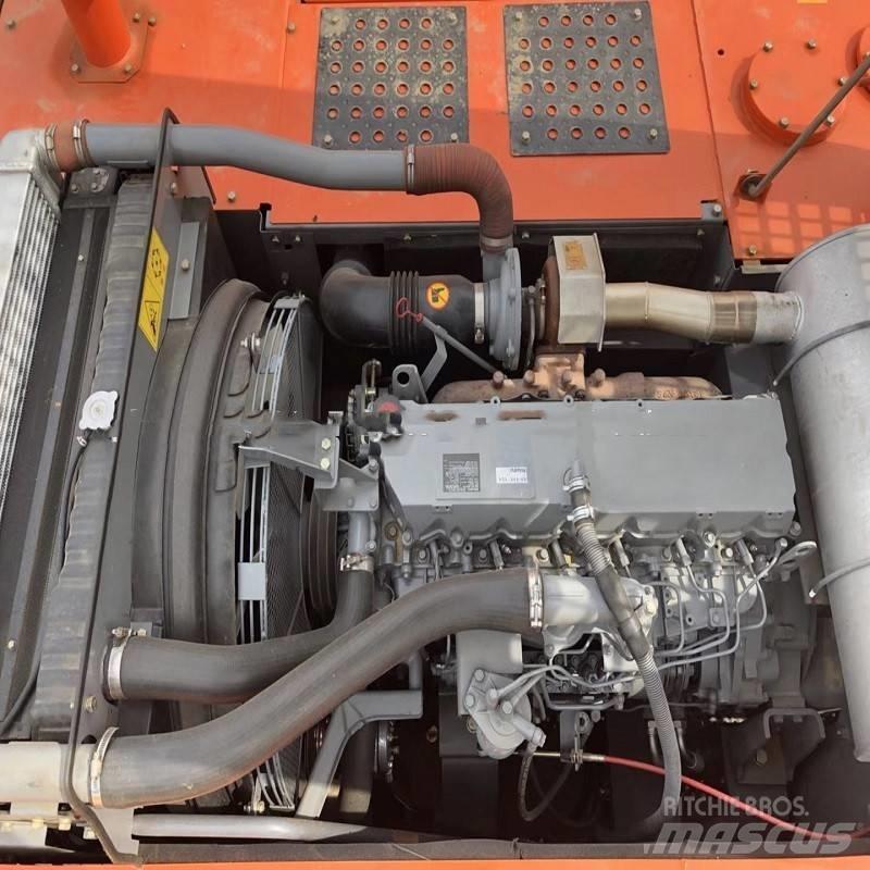 Hitachi zx350 履带挖掘机