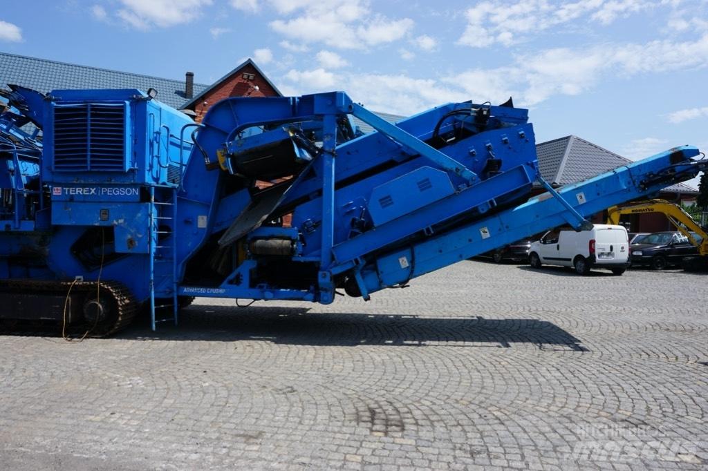 Terex Pegson 4242SR 破碎机