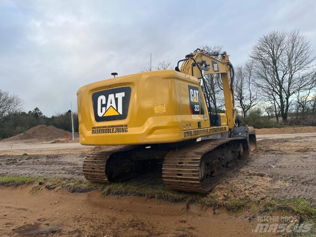 CAT 323 Nextgen 履带挖掘机