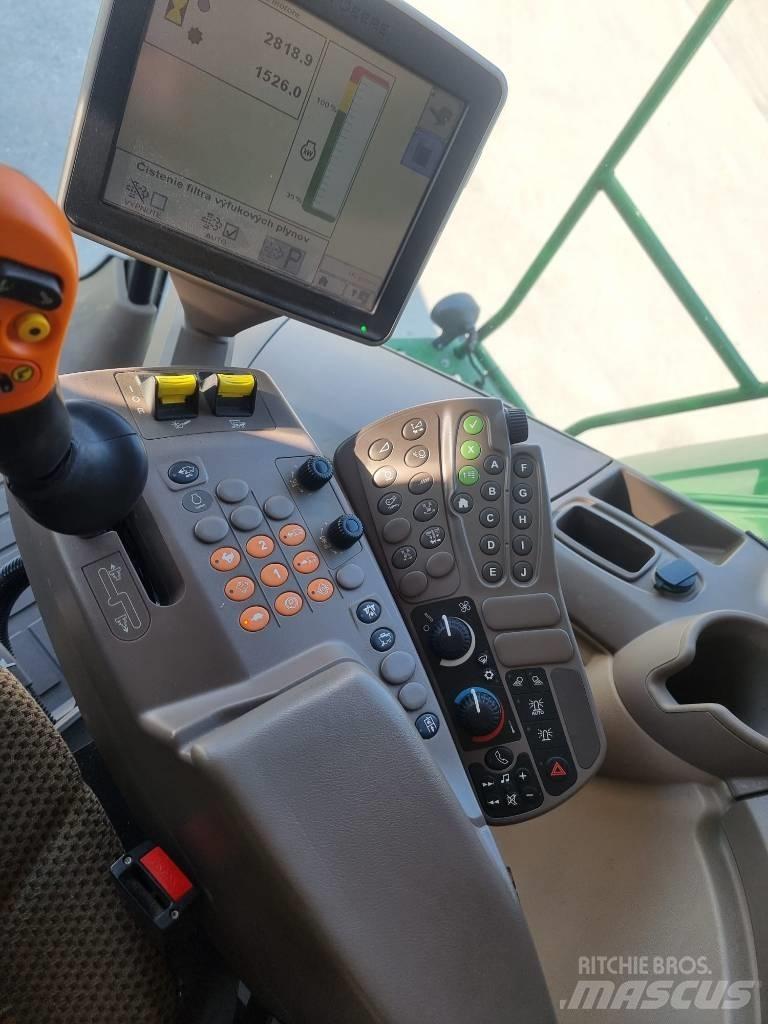 John Deere T 670 i 联合收割机